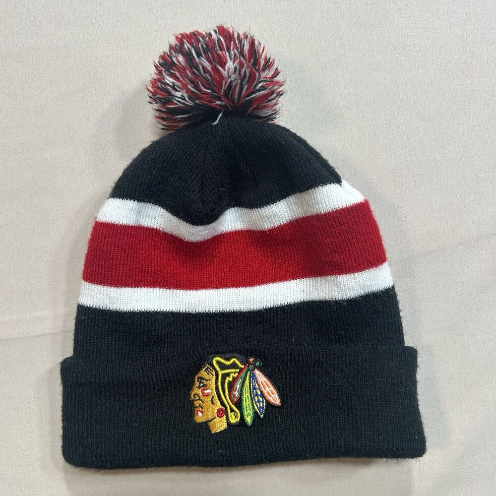 Chicago Blackhawks NHL Jersey Stripe Pom Beanie Hat Fan Favourite OSFA
